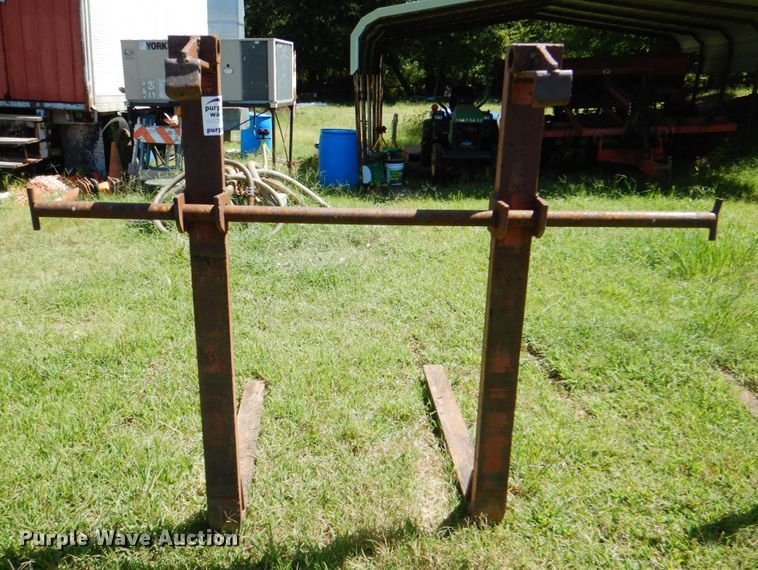 image for item DM3996 48" L x 5' H forks