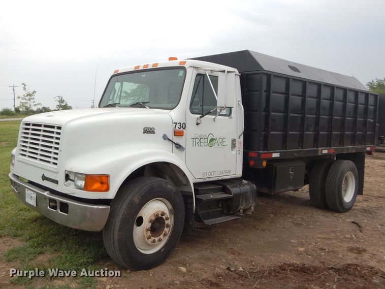 image for item DM4340 1999 International 4700  dump truck