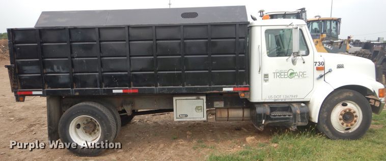 image for item DM4340 1999 International 4700  dump truck