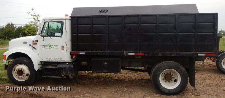 image for item DM4340 1999 International 4700  dump truck