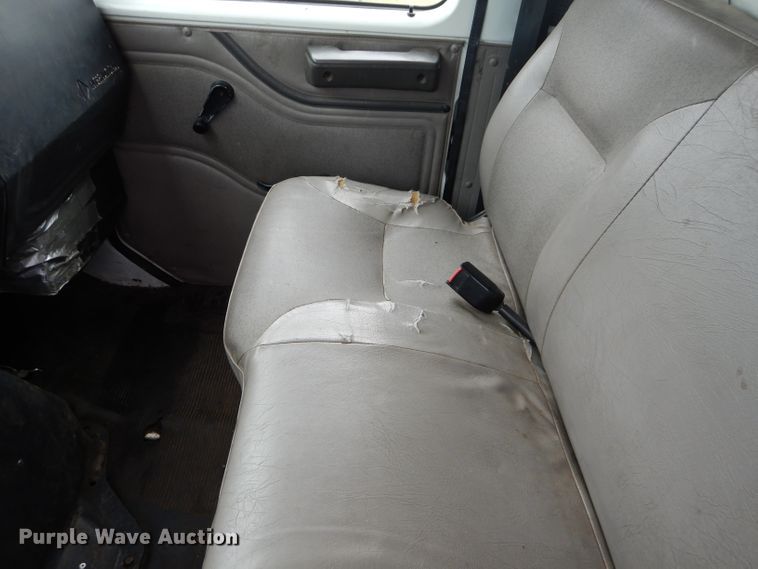 image for item DM4340 1999 International 4700  dump truck