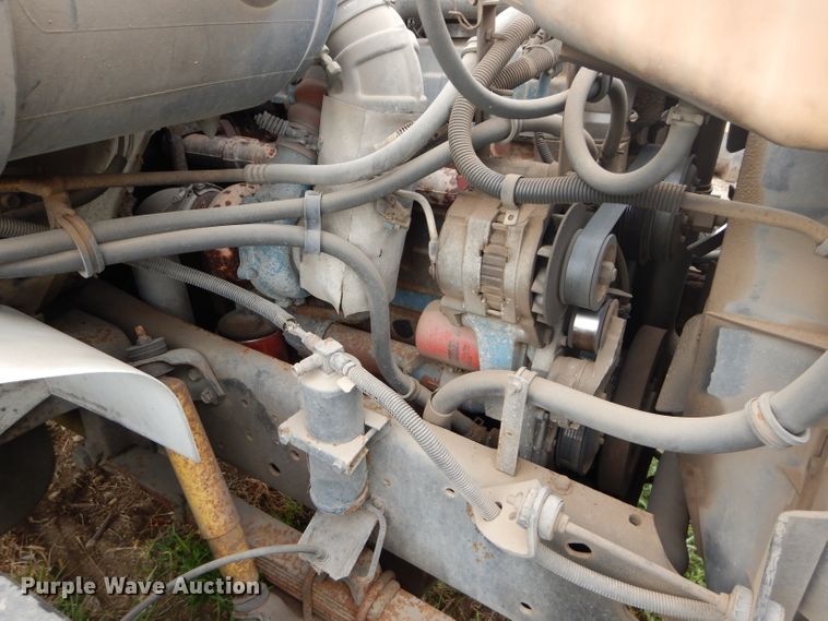 image for item DM4340 1999 International 4700  dump truck