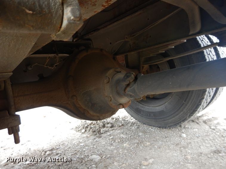 image for item DM4340 1999 International 4700  dump truck