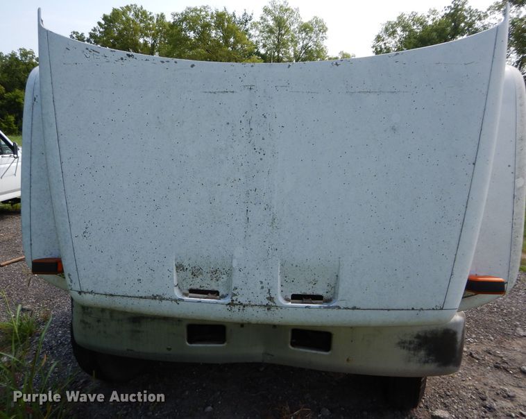 image for item DM4352 1992 GMC C7500  tank truck