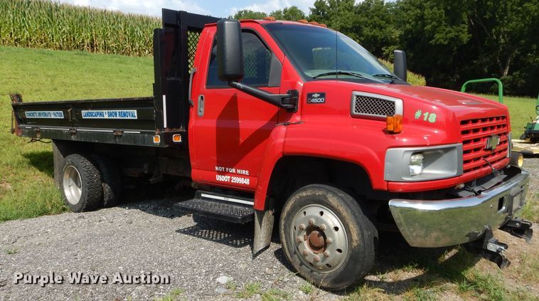 image for item DM4353 2003 Chevrolet C4500  dump flatbed truck