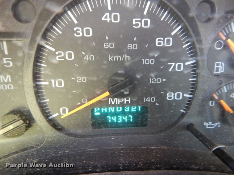 image for item DM4353 2003 Chevrolet C4500  dump flatbed truck