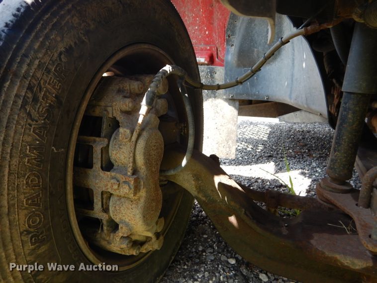 image for item DM4353 2003 Chevrolet C4500  dump flatbed truck