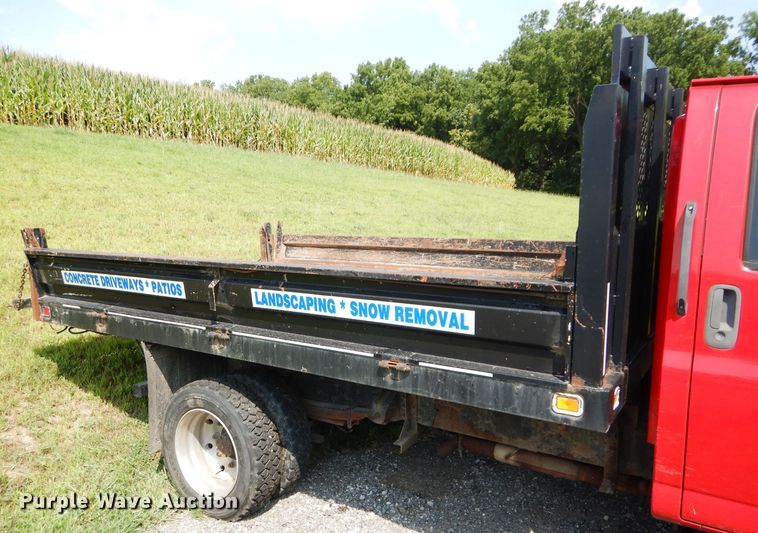 image for item DM4353 2003 Chevrolet C4500  dump flatbed truck