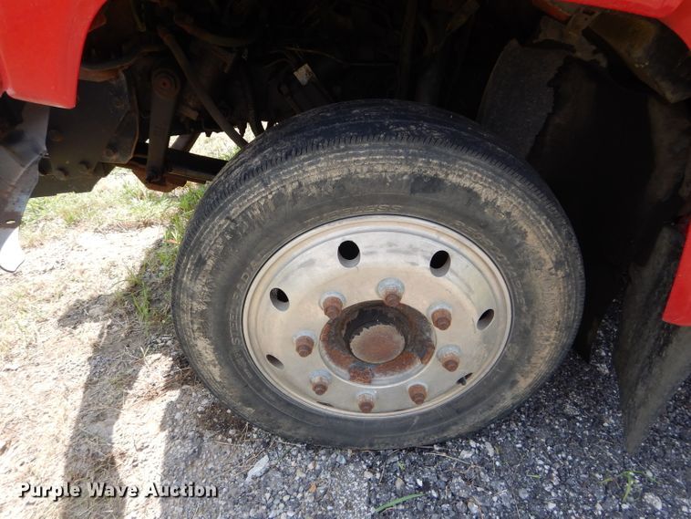 image for item DM4353 2003 Chevrolet C4500  dump flatbed truck