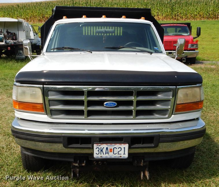 image for item DM4354 1997 Ford F450 Super Duty  dump truck