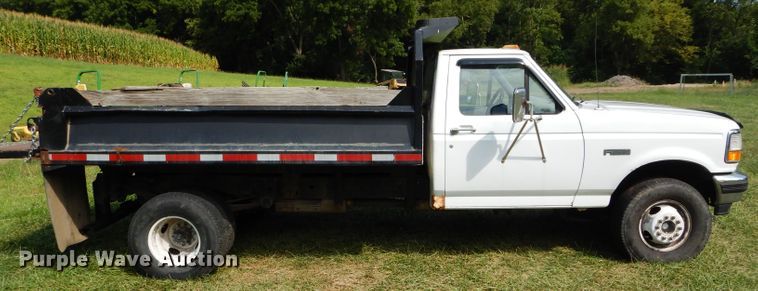 image for item DM4354 1997 Ford F450 Super Duty  dump truck
