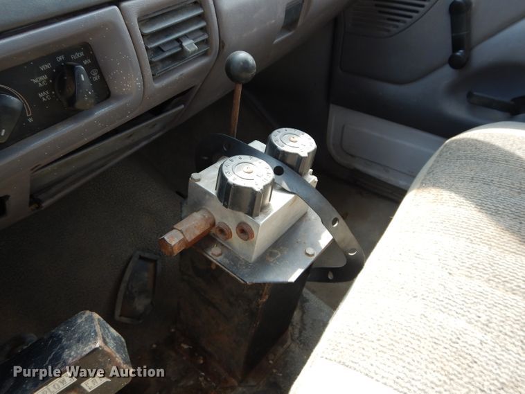 image for item DM4354 1997 Ford F450 Super Duty  dump truck