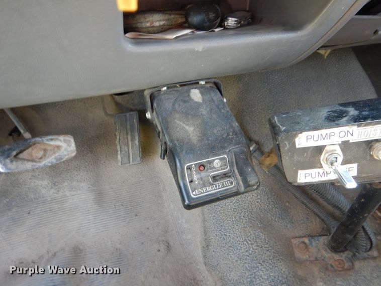 image for item DM4354 1997 Ford F450 Super Duty  dump truck