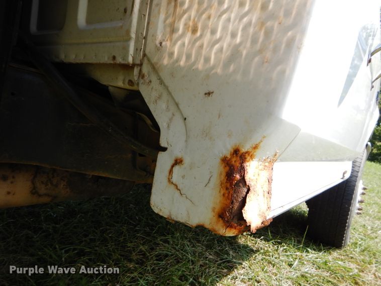 image for item DM4354 1997 Ford F450 Super Duty  dump truck