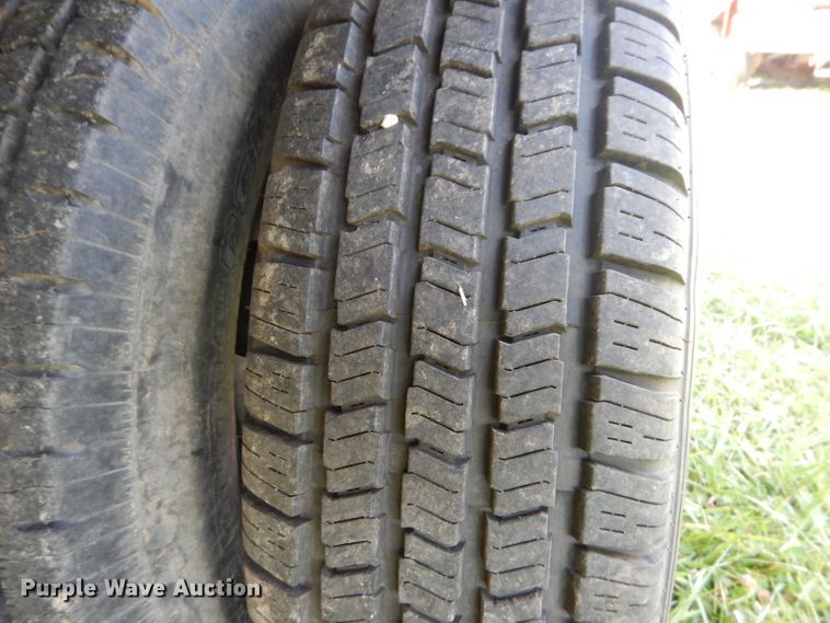 image for item DM4354 1997 Ford F450 Super Duty  dump truck