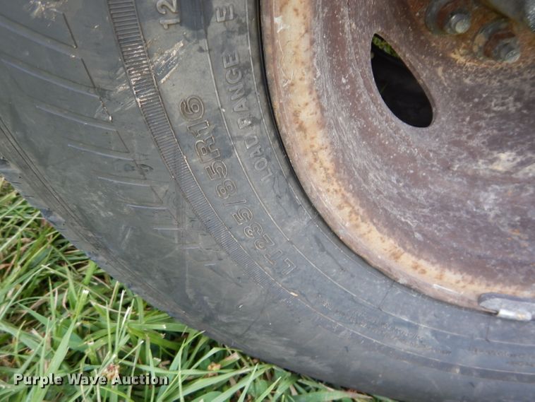 image for item DM4354 1997 Ford F450 Super Duty  dump truck