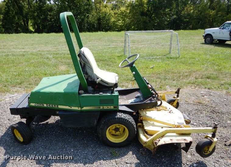 image for item DM4355 John Deere F935  lawn mower