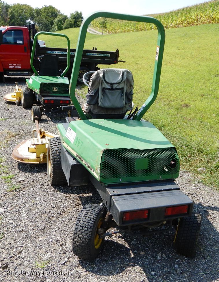 image for item DM4355 John Deere F935  lawn mower