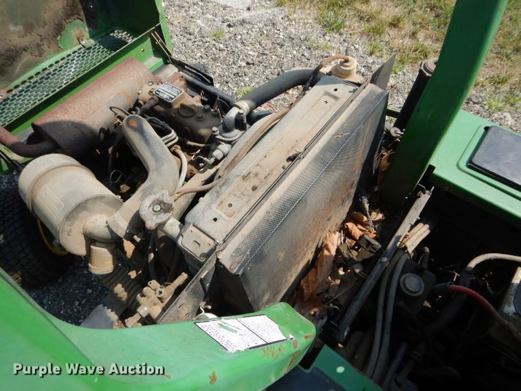 image for item DM4355 John Deere F935  lawn mower