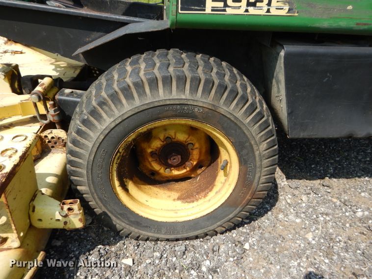 image for item DM4355 John Deere F935  lawn mower