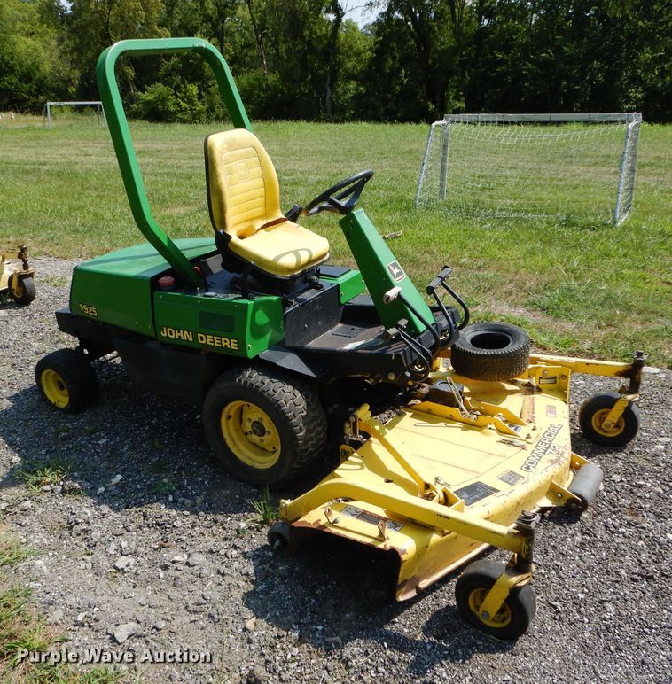 image for item DM4356 John Deere F925  lawn mower