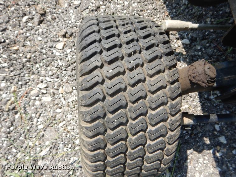 image for item DM4356 John Deere F925  lawn mower