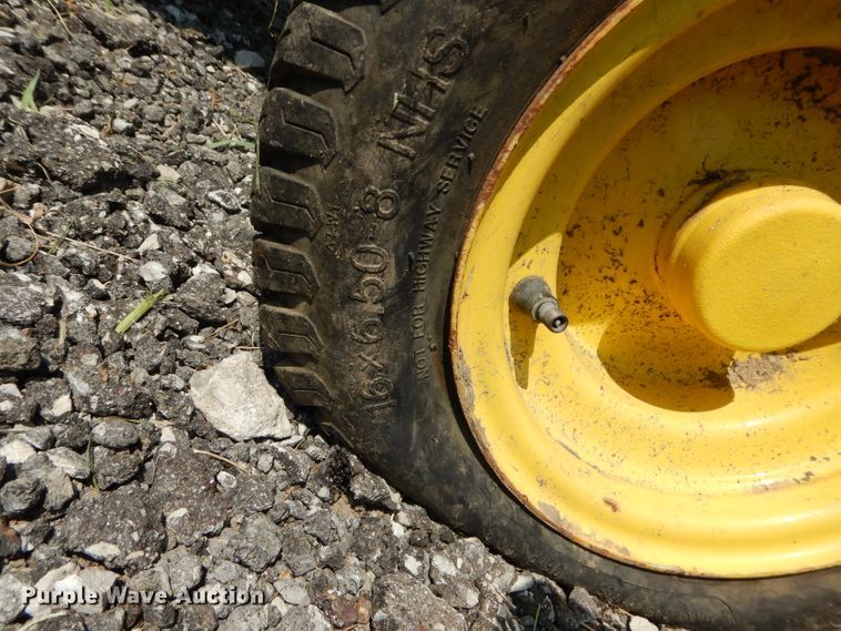 image for item DM4356 John Deere F925  lawn mower