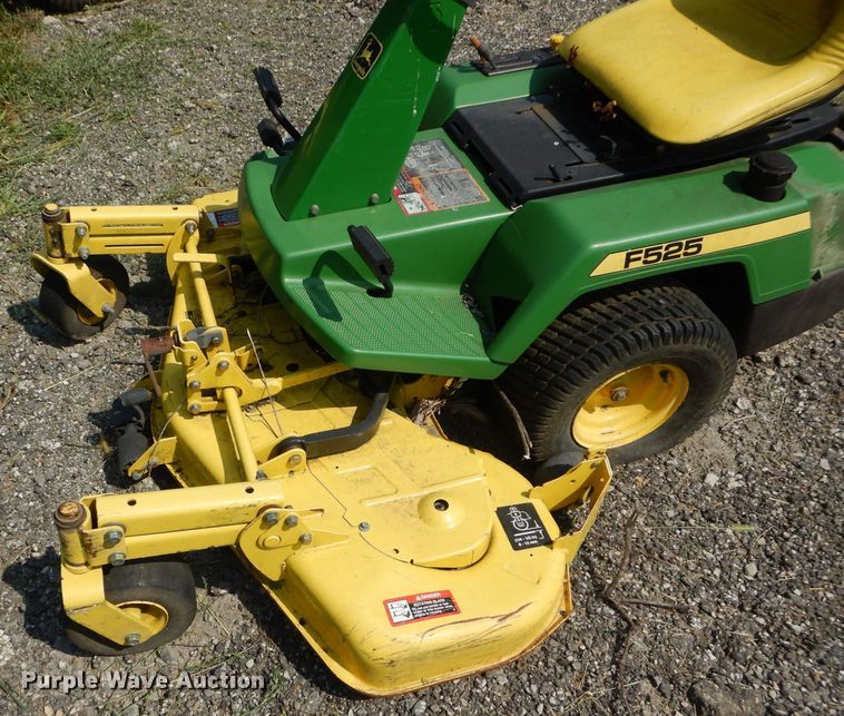 image for item DM4357 John Deere F525  lawn mower