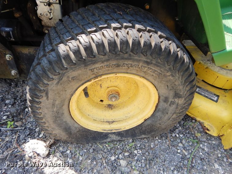 image for item DM4357 John Deere F525  lawn mower