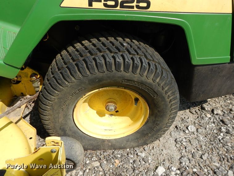 image for item DM4357 John Deere F525  lawn mower