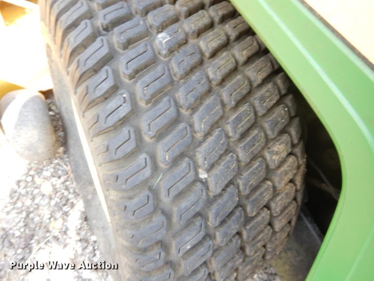 image for item DM4357 John Deere F525  lawn mower