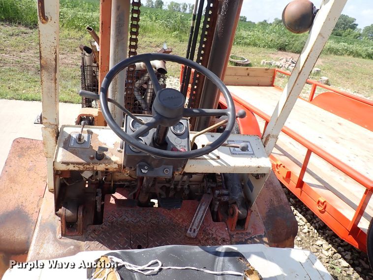 image for item DM5003 Nissan 6000  forklift