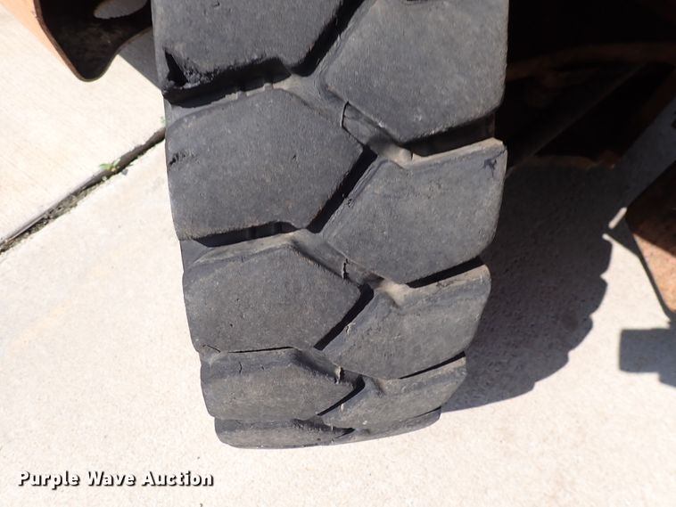 image for item DM5003 Nissan 6000  forklift