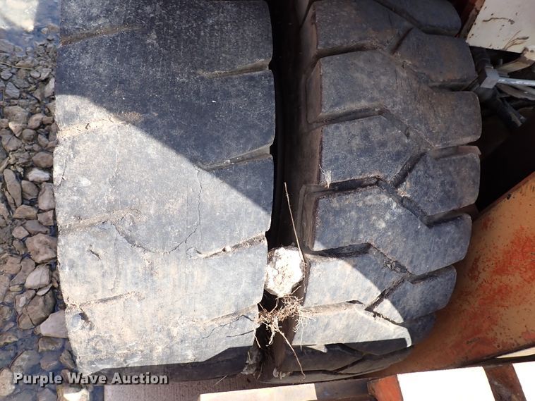 image for item DM5003 Nissan 6000  forklift