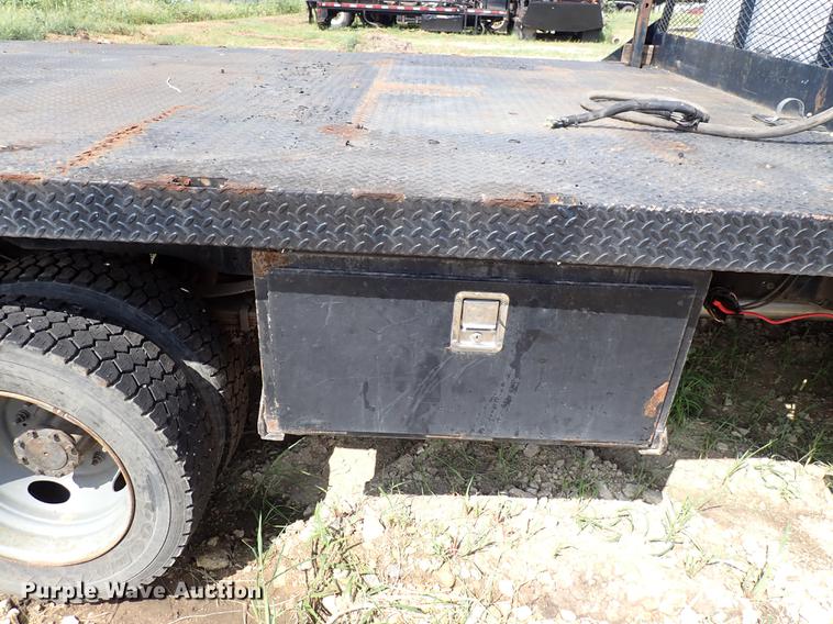image for item DM5005 2008 Ford F550  flatbed truck