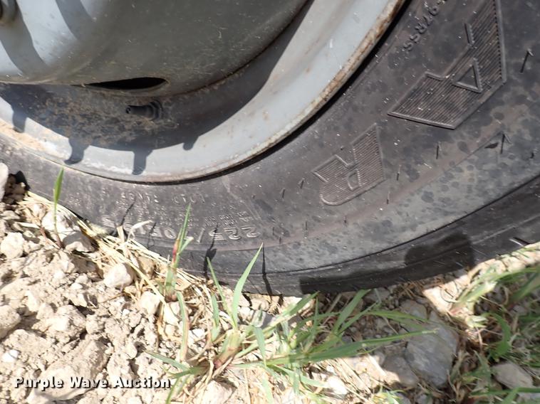 image for item DM5005 2008 Ford F550  flatbed truck