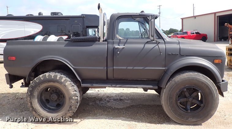 image for item DM5006 1972 Chevrolet C50  truck