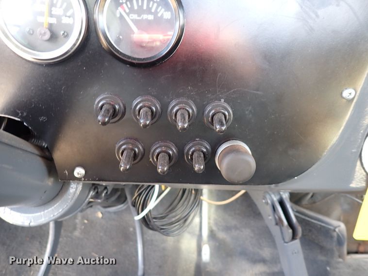 image for item DM5006 1972 Chevrolet C50  truck