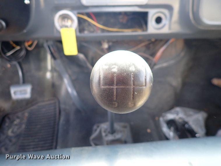 image for item DM5006 1972 Chevrolet C50  truck