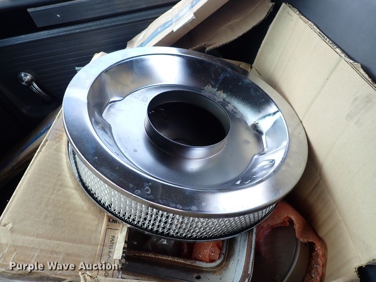 image for item DM5006 1972 Chevrolet C50  truck