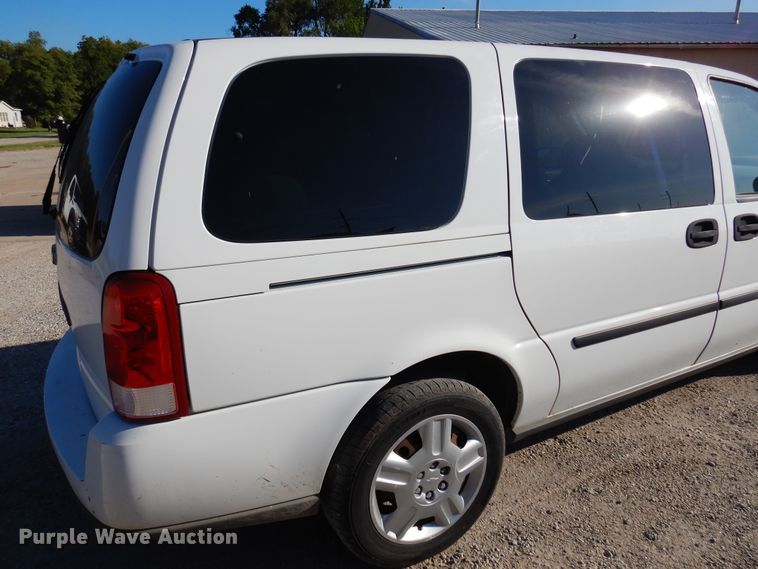 image for item DM5034 2008 Chevrolet Uplander LS  van