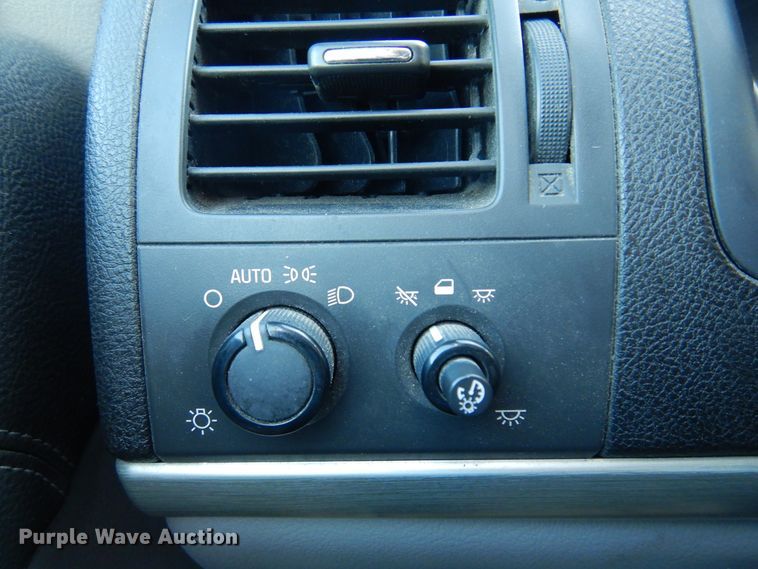 image for item DM5034 2008 Chevrolet Uplander LS  van