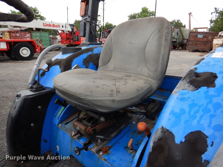 image for item DM6421 2009 New Holland Boomer 4055  MFWD tractor