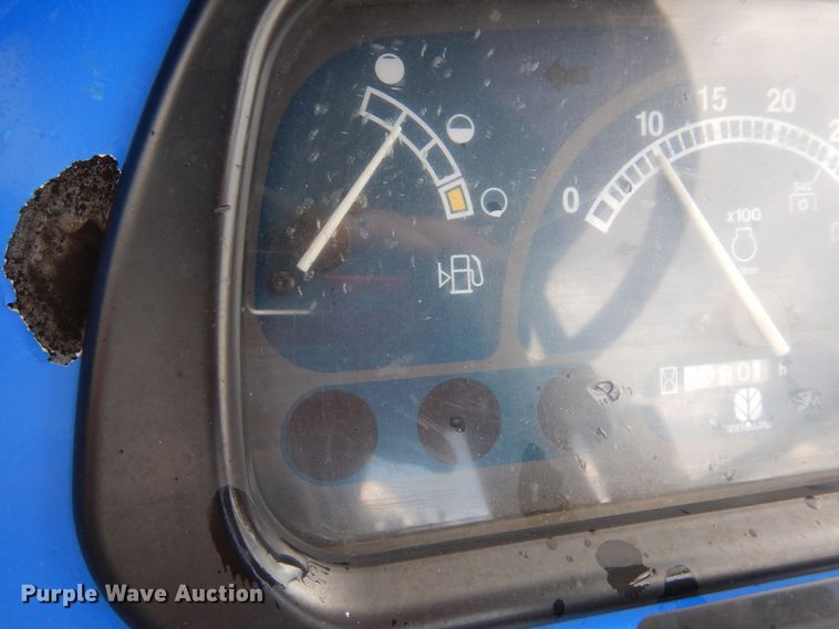 image for item DM6421 2009 New Holland Boomer 4055  MFWD tractor