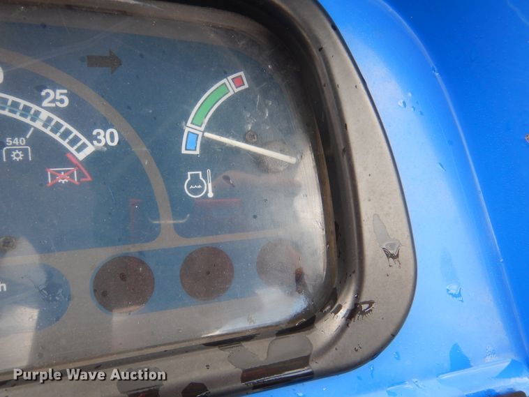 image for item DM6421 2009 New Holland Boomer 4055  MFWD tractor