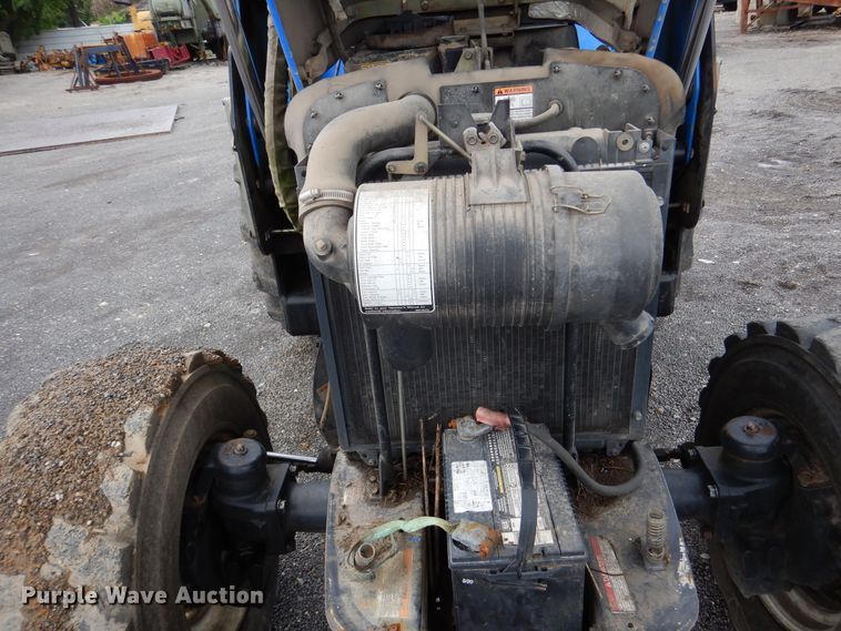 image for item DM6421 2009 New Holland Boomer 4055  MFWD tractor