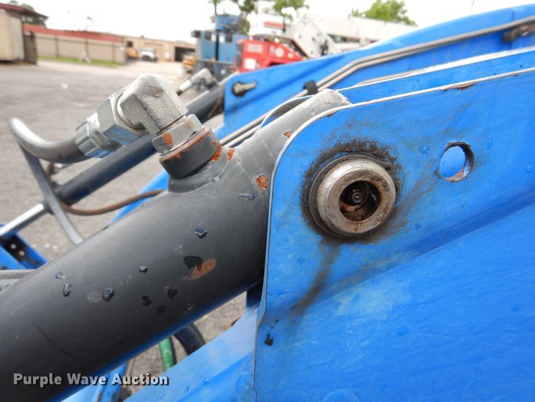 image for item DM6421 2009 New Holland Boomer 4055  MFWD tractor