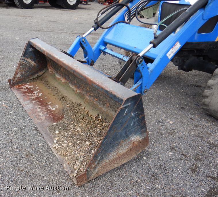 image for item DM6421 2009 New Holland Boomer 4055  MFWD tractor