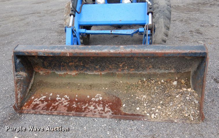 image for item DM6421 2009 New Holland Boomer 4055  MFWD tractor