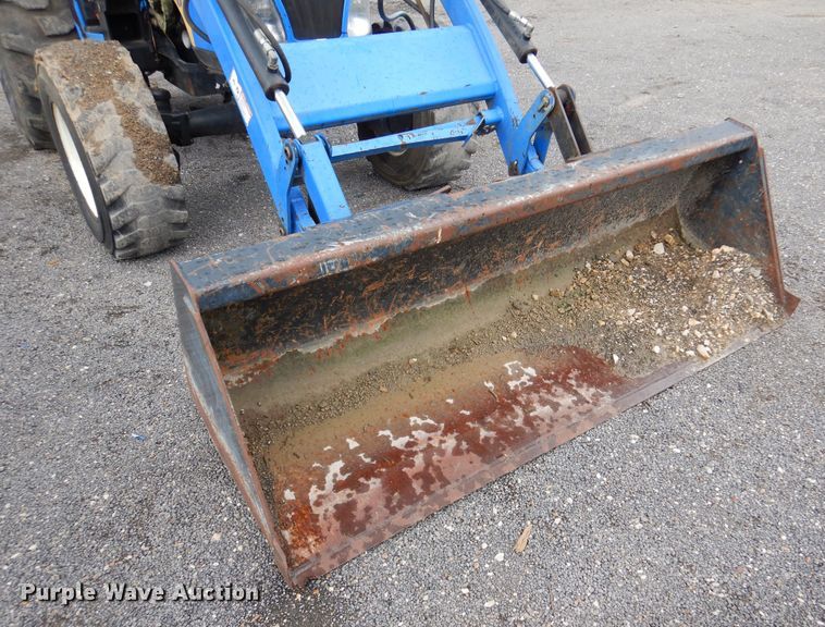 image for item DM6421 2009 New Holland Boomer 4055  MFWD tractor